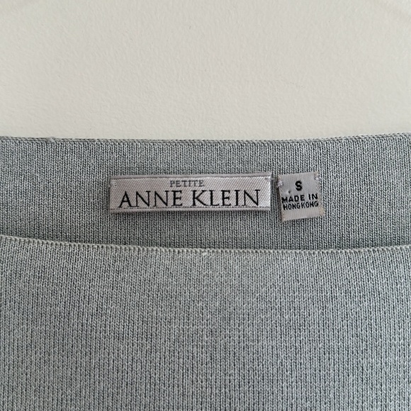 Anne Klein Petite S Bateau neck Top - Picture 2 of 6